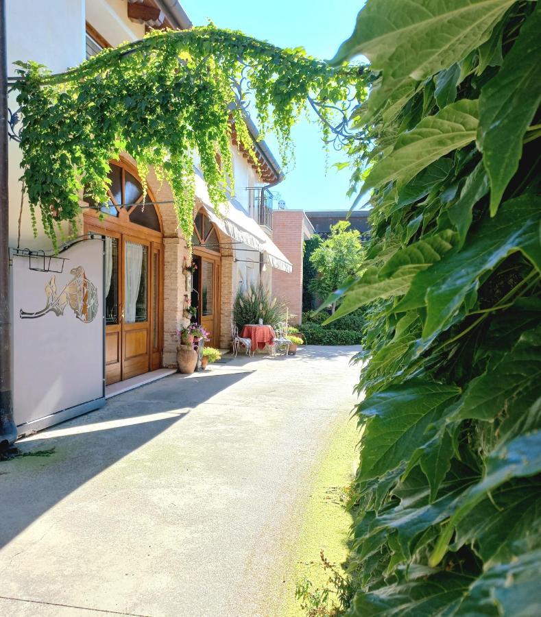 Agriturismo Melo In Fiore Con Camere E Colazioni Nella Zona Del Prosecco Docg Asolo Maser Exterior foto